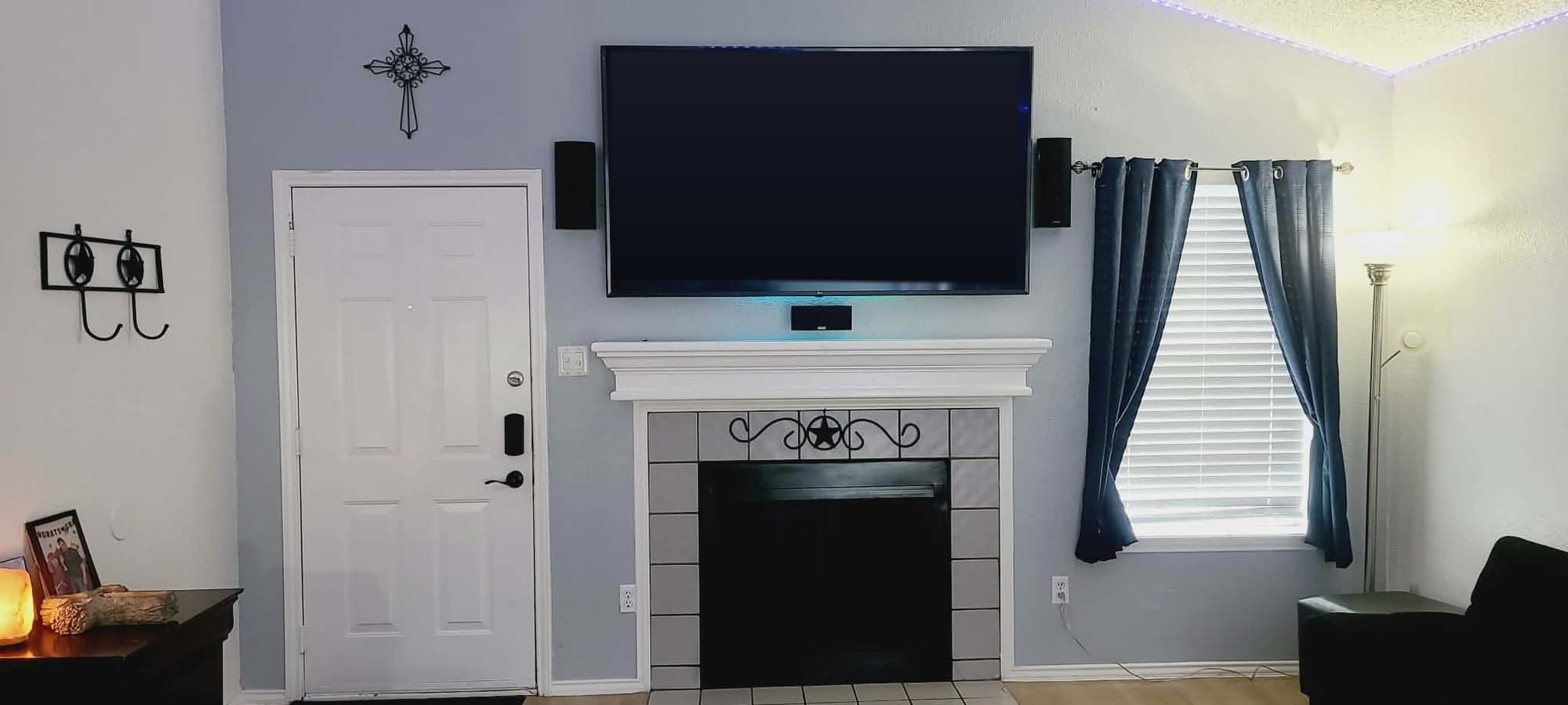 TV mounting work by Austin Mounting, serving Mueller
